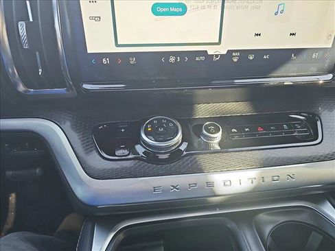 New 2026 Ford Expedition Max Platinum w/ Stealth Appearance Package image 21