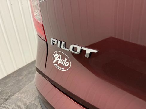 Used 2019 Honda Pilot Touring image 4