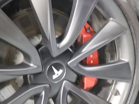 Used 2020 Tesla Model 3 Performance image 16