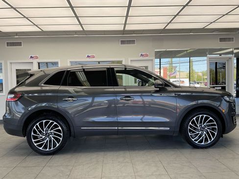 Used 2020 Lincoln Nautilus Reserve AWD/4WD image 4