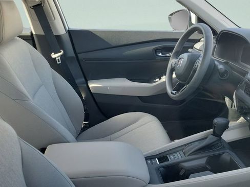 Used 2023 Honda Accord LX image 7