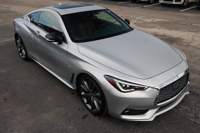 Used 2018 INFINITI Q60 Red Sport 400 w/ Pro Active Package RWD image 17