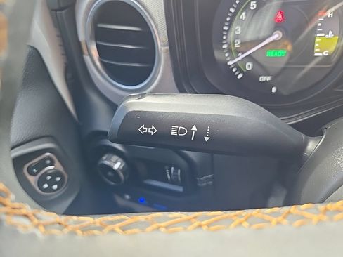 Used 2024 Jeep Wrangler Unlimited Sahara AWD/4WD image 23