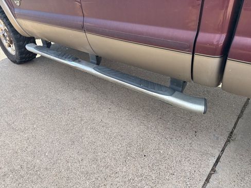 Used 2012 Ford F250 Lariat w/ Lariat Interior Pkg image 8