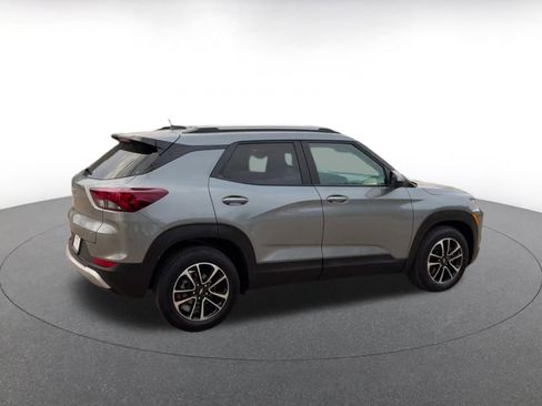 Used 2025 Chevrolet TrailBlazer LT image 15