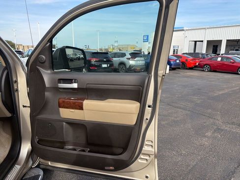 Used 2008 Toyota Tundra Limited image 34