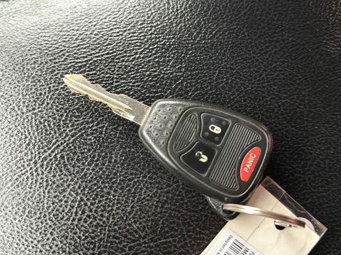 Used 2016 Jeep Wrangler Unlimited Sahara image 40