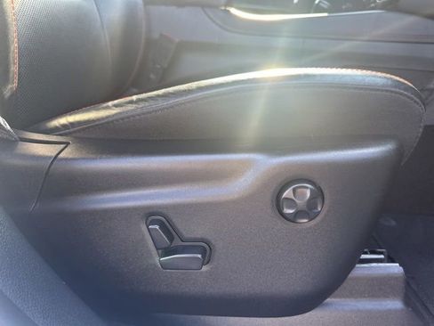 Used 2024 Dodge Durango GT image 26