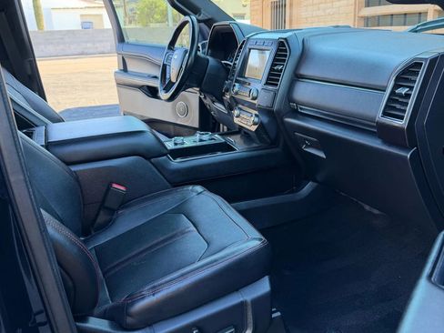 Used 2019 Ford Expedition Limited w/ Equipment Group 303A image 13