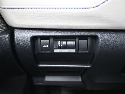 Used 2025 Subaru Forester Premium w/ Convenience Package #1 AWD/4WD image 27