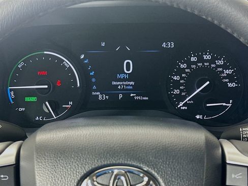 Certified 2026 Toyota Sienna XLE FWD image 12