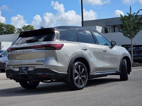 Used 2026 INFINITI QX60 Autograph w/ Dark Cargo Package AWD/4WD image 35