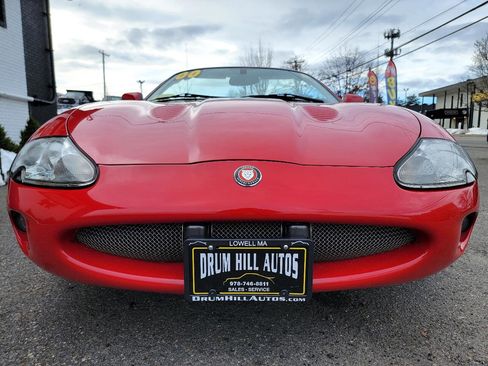 Used 2000 Jaguar XK8 Convertible image 15