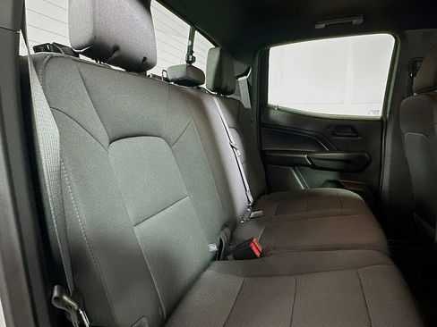 Used 2025 Chevrolet Colorado Trail Boss image 23