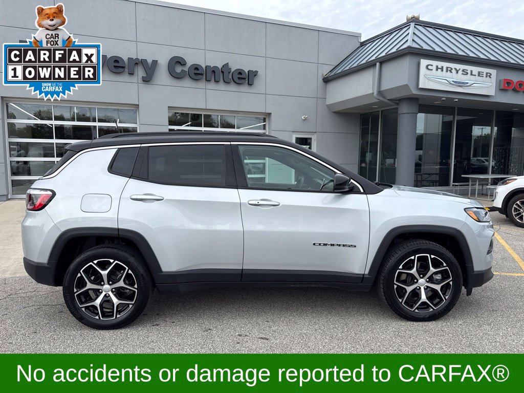 Used 2024 Jeep Compass Limited AWD/4WD image 4