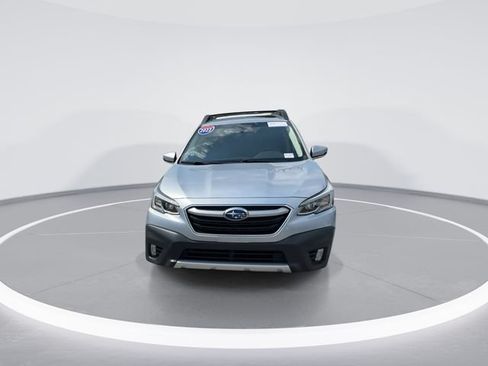 Used 2022 Subaru Outback Limited AWD/4WD image 2