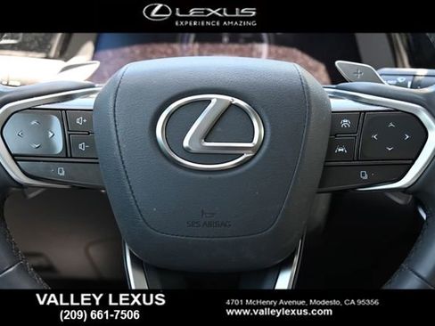 Used 2024 Lexus RZ 300e Premium w/ Technology Package FWD image 11