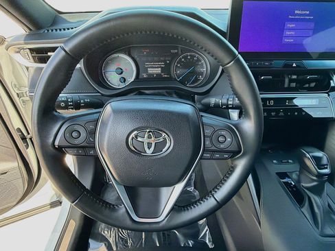 Used 2024 Toyota Venza Nightshade AWD/4WD image 39