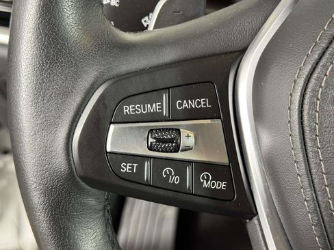 Used 2025 BMW X5 xDrive50e w/ Premium Package AWD/4WD image 21