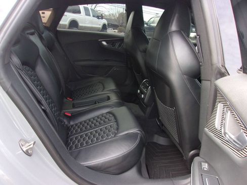 Used 2016 Audi RS 7 Prestige image 14