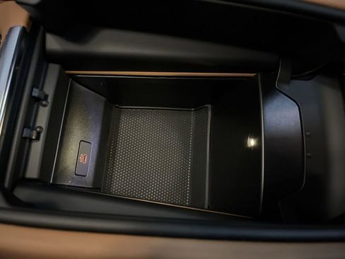 New 2026 BMW X5 M60i w/ Executive Package image 21