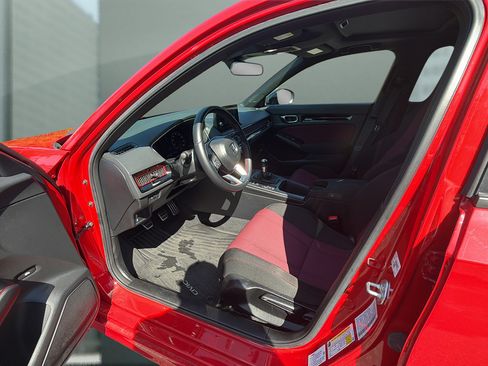 Used 2023 Honda Civic Si image 9
