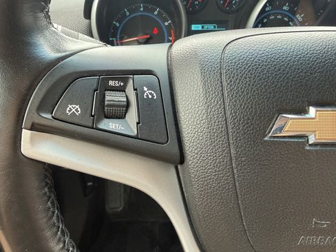 Used 2014 Chevrolet Cruze LT FWD image 24