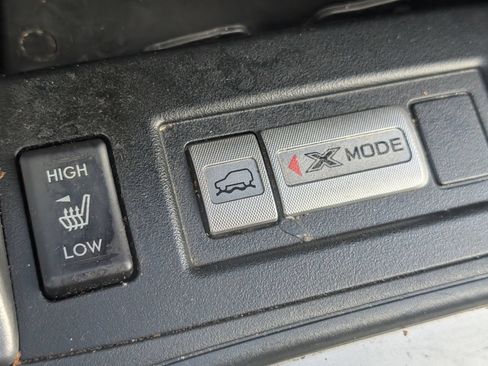 Used 2017 Subaru Forester 2.5i Premium AWD/4WD image 13