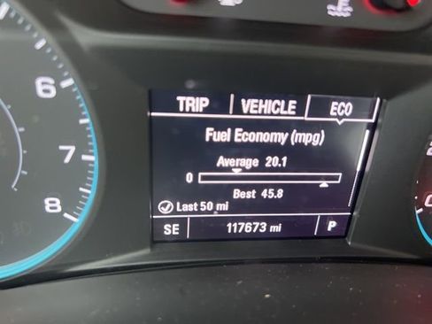 Used 2018 Chevrolet Equinox LS image 22