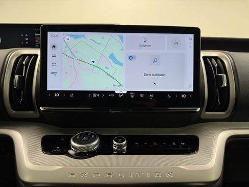 New 2025 Ford Expedition Max Active image 23