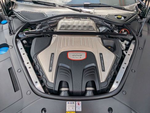 Certified 2022 Porsche Panamera Turbo S AWD/4WD image 28