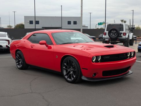 Used 2021 Dodge Challenger R/T Scat Pack w/ Plus Package image 7