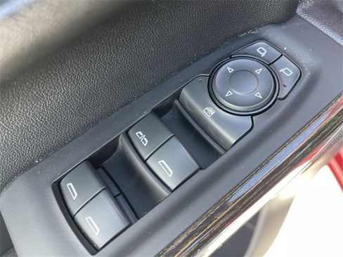 Used 2022 GMC Sierra 1500 Elevation image 13