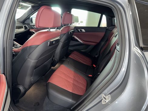 Certified 2025 BMW X6 xDrive40i image 15