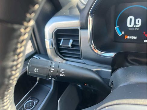 Used 2022 Ford F150 Lariat w/ Equipment Group 502A High image 38