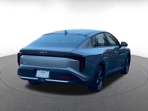 Used 2025 Kia K4 LXS image 12