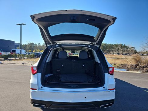 Used 2024 Acura MDX FWD image 14