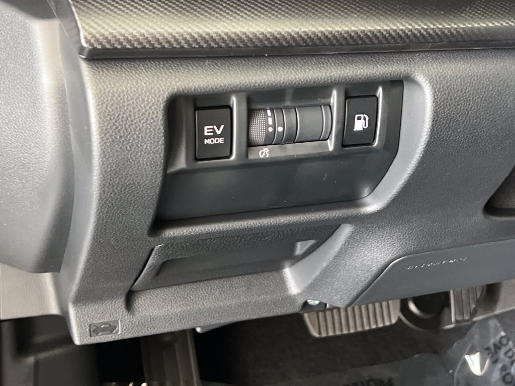 New 2026 Subaru Crosstrek 2.5i Limited w/ Crosstrek Mirror Package AWD/4WD image 30