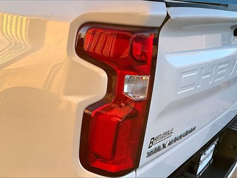 Used 2020 Chevrolet Silverado 1500 High Country w/ Safety Package II image 28
