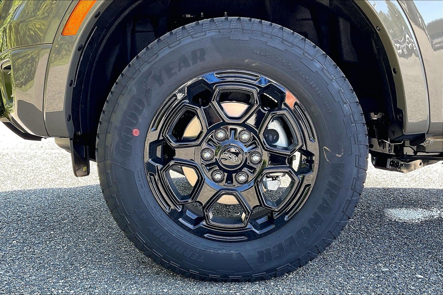 New 2026 Ford Ranger XLT w/ FX4 Off-Road Package AWD/4WD image 12