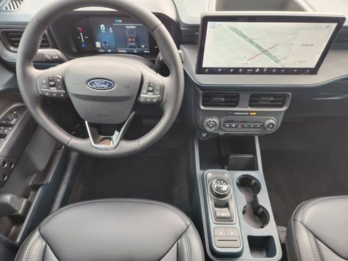 New 2026 Ford Maverick Lariat w/ Black Appearance Package image 21