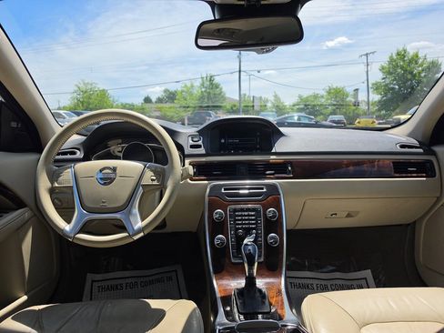 Used 2014 Volvo XC70 3.2 FWD image 15