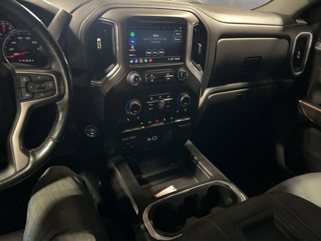 Used 2022 Chevrolet Silverado 1500 RST w/ Redline Edition AWD/4WD image 29
