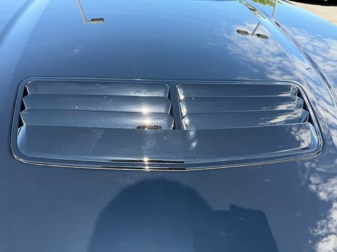Used 2025 Ford Mustang Dark Horse RWD image 9