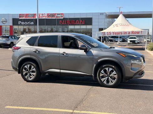 Certified 2022 Nissan Rogue SV FWD image 8