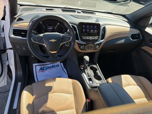 Used 2024 Chevrolet Equinox Premier image 28