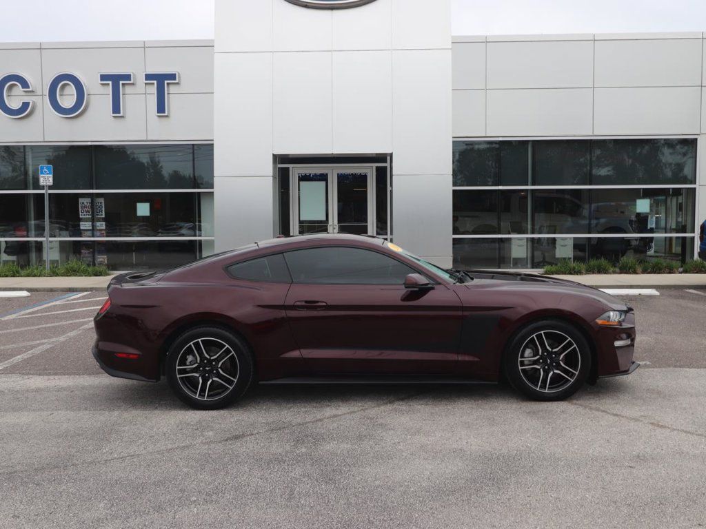Used 2018 Ford Mustang Premium RWD image 15