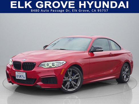 Used 2016 BMW M235i Coupe image 1