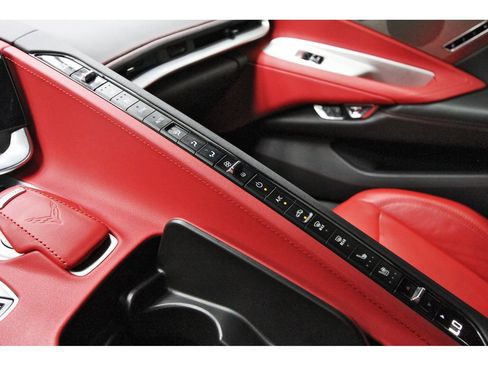Used 2023 Chevrolet Corvette Stingray Preferred Cpe w/ 2LT RWD image 27