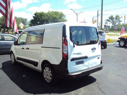 Used 2022 Ford Transit Connect XL FWD image 4